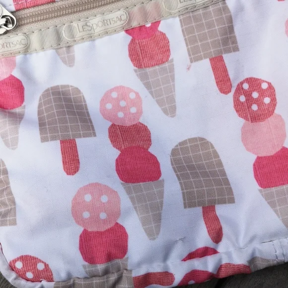 Lesportsac crossbody - Picture 8 of 13